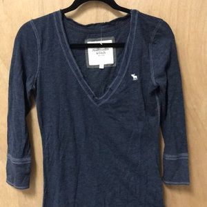 Navy long top